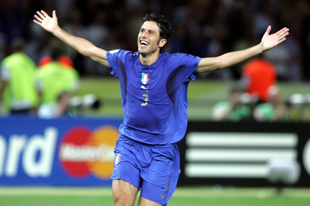 卡拉格：斯凯利是天才球员，对他未入选英格兰大名单感到惊讶