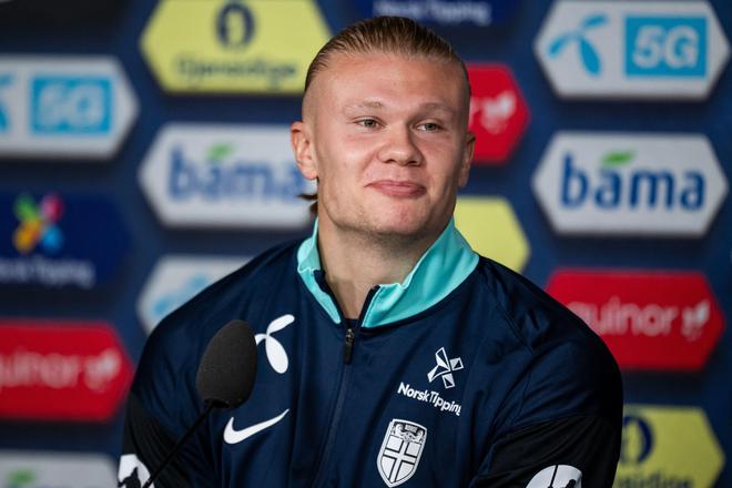 东体：明年3月份国足可能与打进世界杯正赛的亚洲球队热身