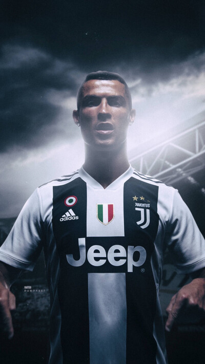 残特奥会游泳比赛现场，教练为何拿着绑着球的长杆，比赛中途还要敲击运动员？这背后是一份无声的默契