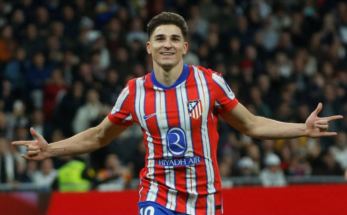 法甲半场：隆吉耶破僵，客队三中门框，梅斯暂0-1雷恩