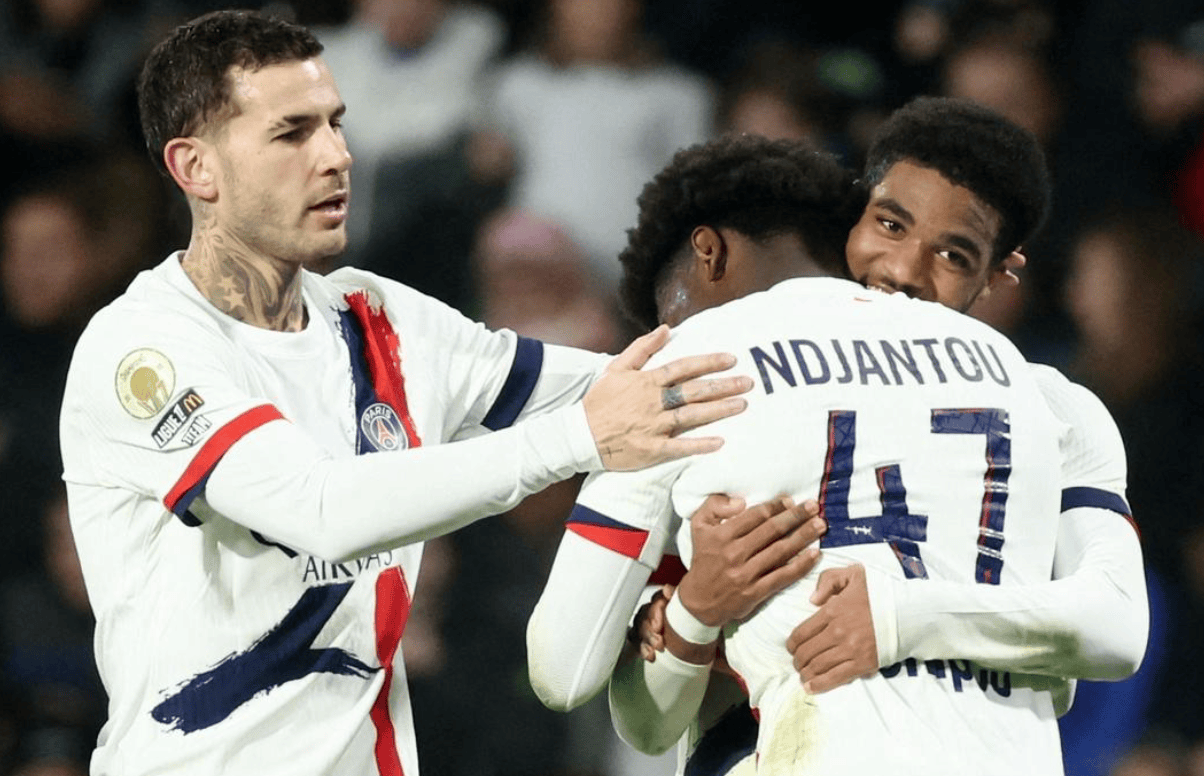 6-0：迪奥曼德·阎，前莱加尼斯球员，在拜访巴萨之前重创法兰克福